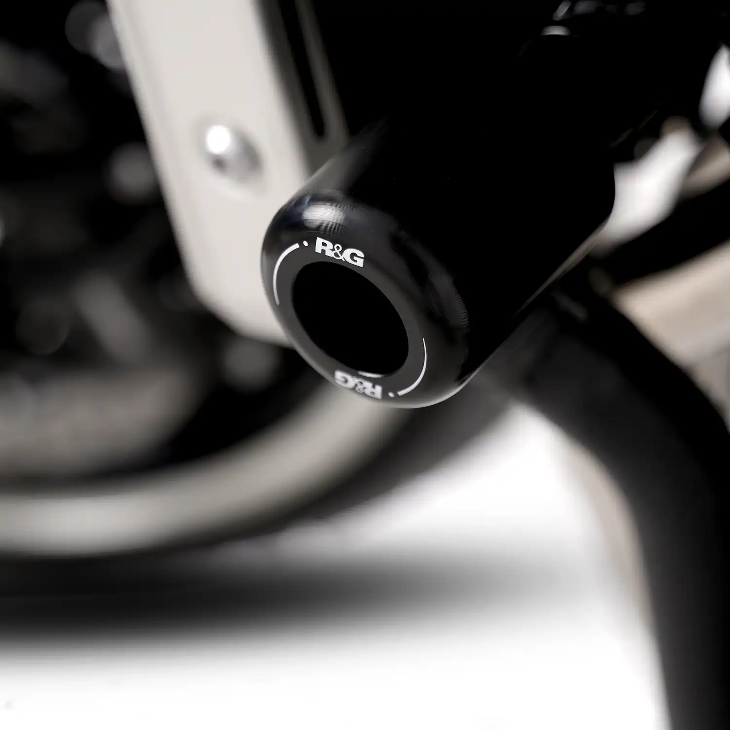 Crash Protectors- Classic Style for the Kawasaki Z900 RS '18-