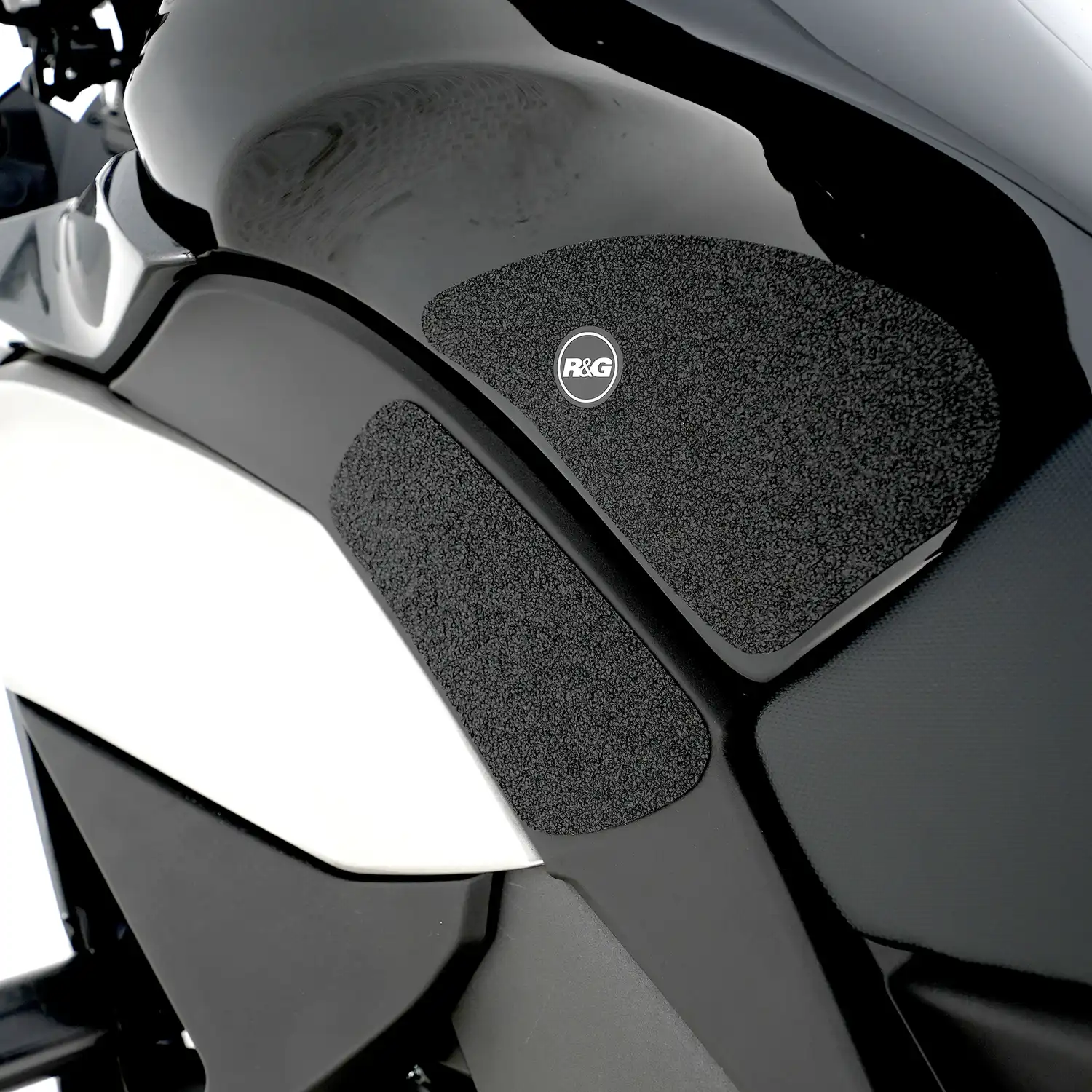 R&G Tank Traction Grip for Kawasaki Z1000SX '11-'19 / Ninja 1000SX