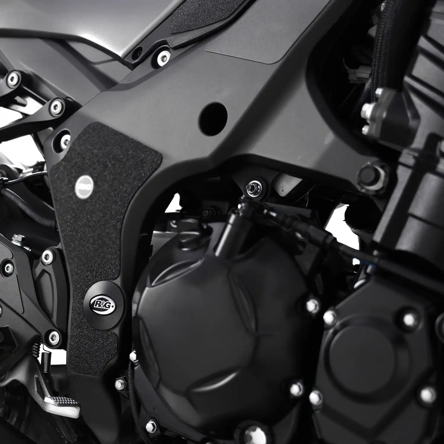 Frame Plug for the Kawasaki Z1100 '26-, ZX-10R '08- , Z1000 '10