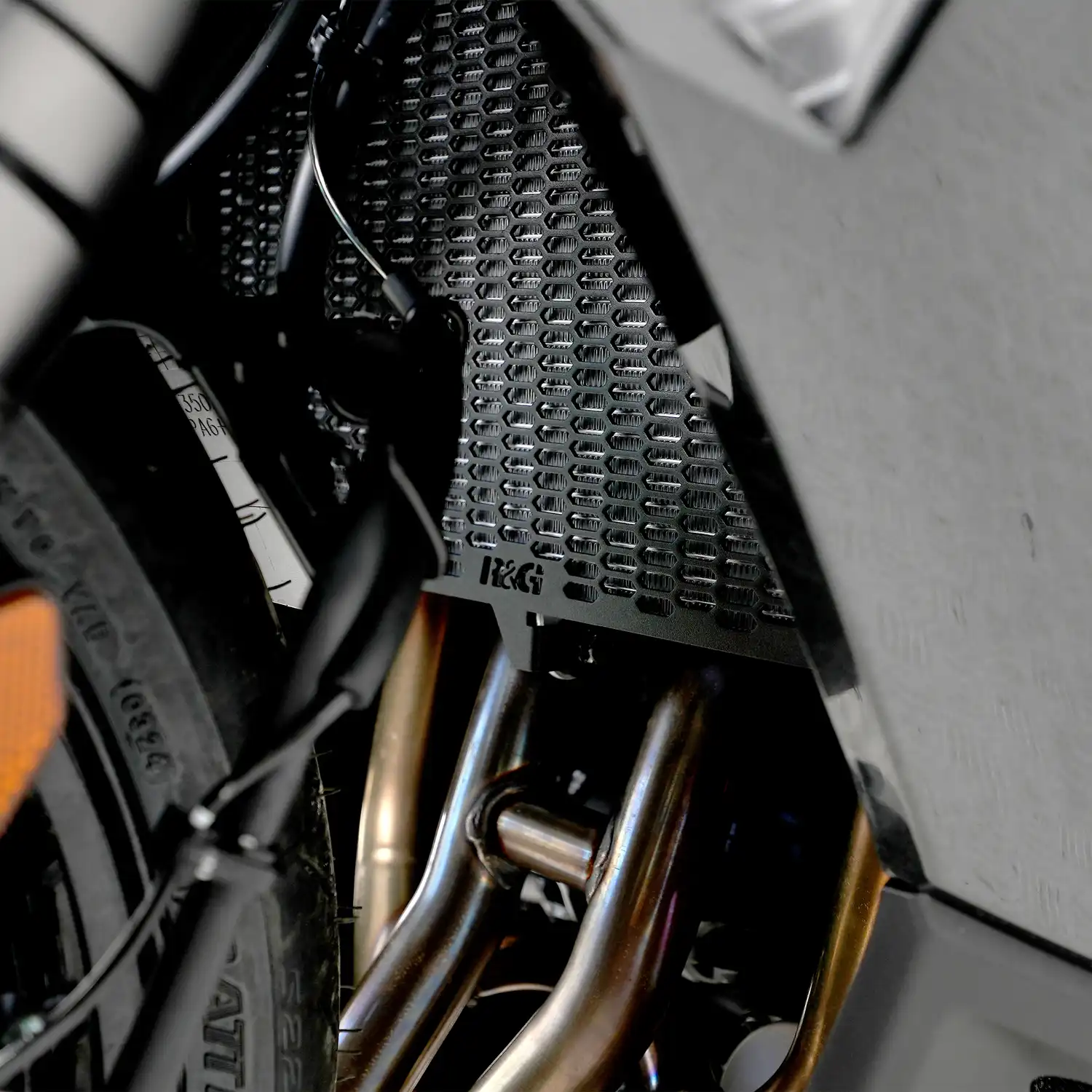 PRO Radiator Guard for Kawasaki Z1100 '26-, Z1000R '17-'20, Z1000SX '11 ...