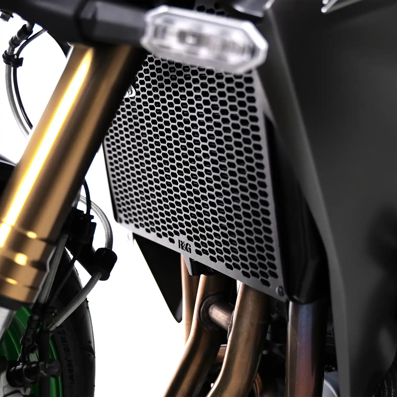 PRO Radiator Guard for Kawasaki Z1100 '26-, Z1000R '17-'20, Z1000SX '11 ...