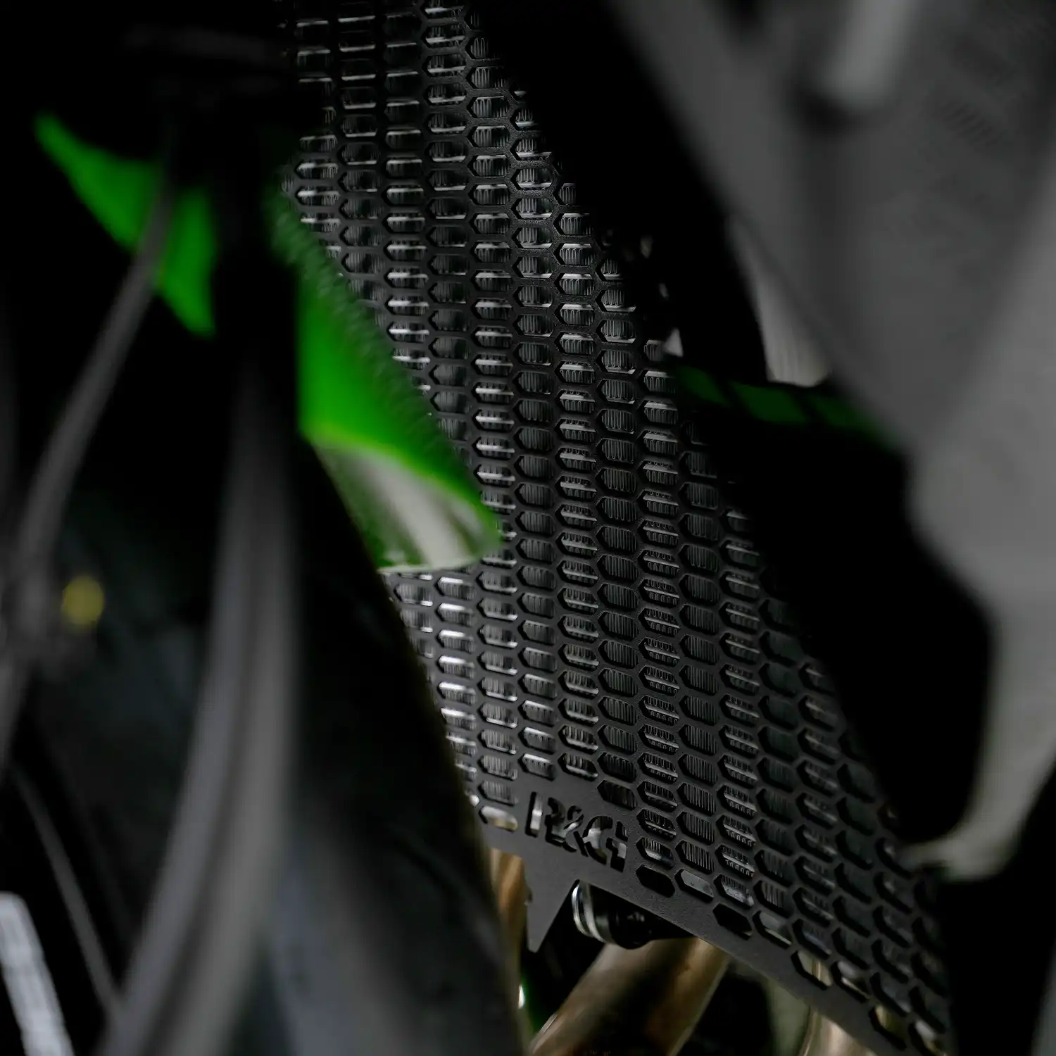 T-Rex Racing Radiator Guard For Kawasaki ZX-6R 2019-2023 - Black Aircraft Aluminum