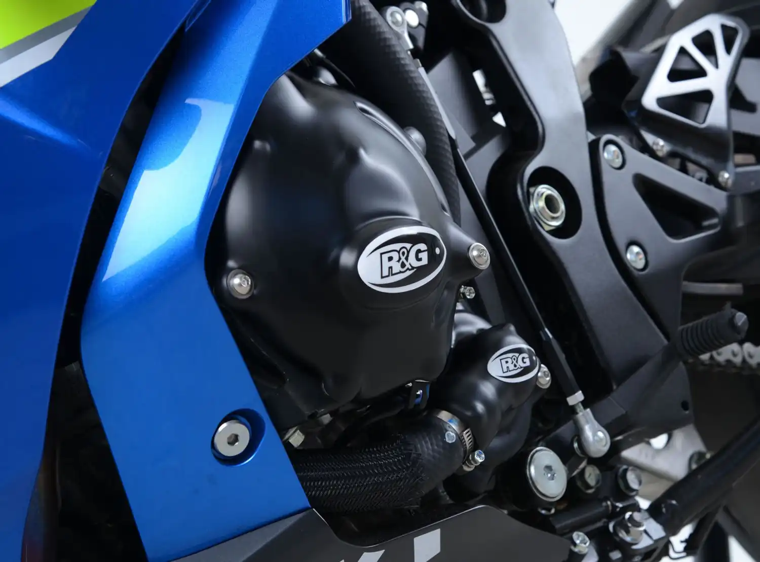 エンジンガードケースステーター Compatible With Suzuki For GSXR1000 For K5 2005 20 エンジンガードケースステーター  オートバイ用ブラックエンジンステーターカバークランクケース スズキ GSXR1000 2009 20 バイク エンジンガード保護セット オートバイ用左  エンジン ... エンジンアクセサリー オートバイエンジンステーターカバークランクケースガスケット GSXR1000 GSX-R1000 GSXR G