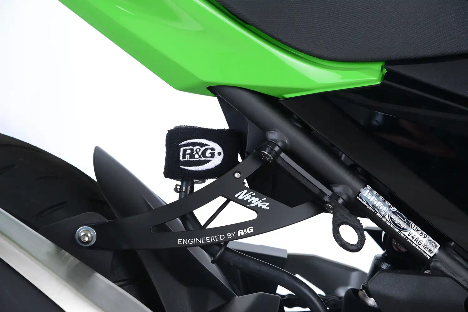 Exhaust Hanger for the Kawasaki Ninja 250/400 '18- & Z400/Z250 '19