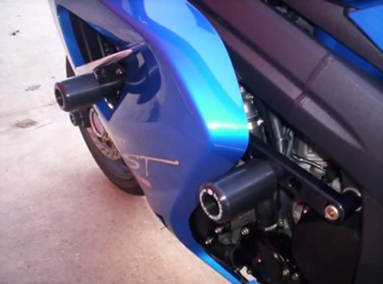 R&G アールアンドジー クラッシュガード・プロテクター