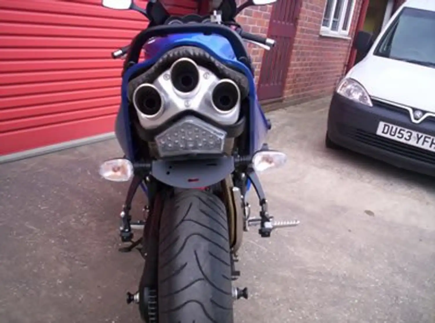 Triumph sprint st 1050 tail tidy outlet